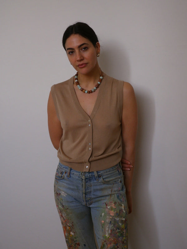 Double button vest