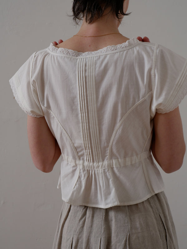 Pintuck blouse