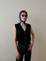 Double button vest