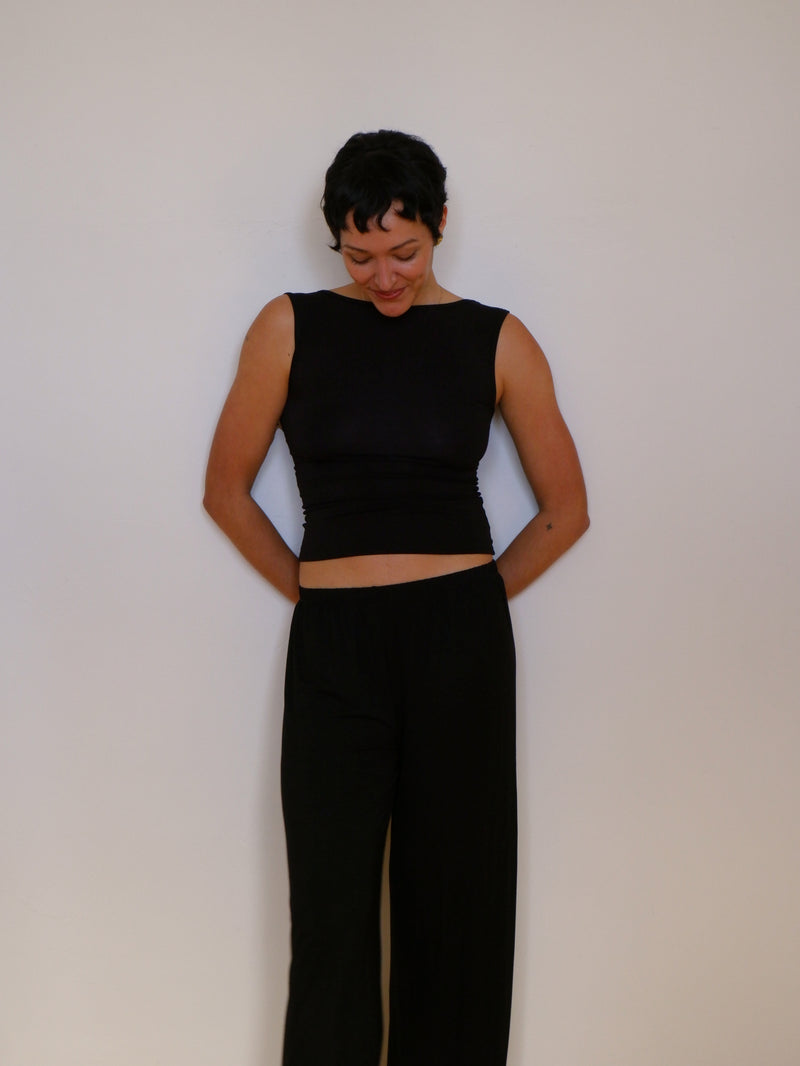 Sleeveless bateau
