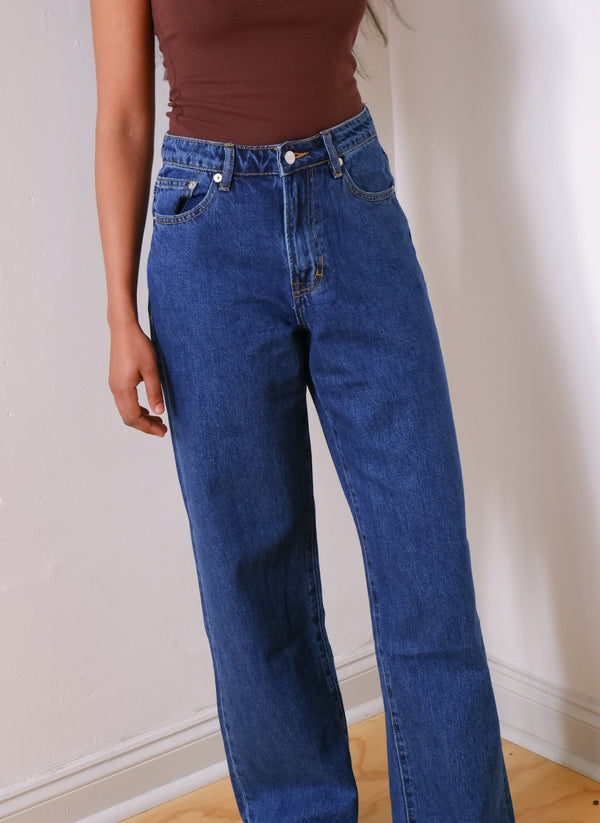 Wide leg jean