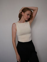 Sleeveless bateau