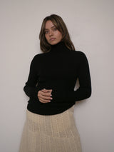 Essence turtleneck